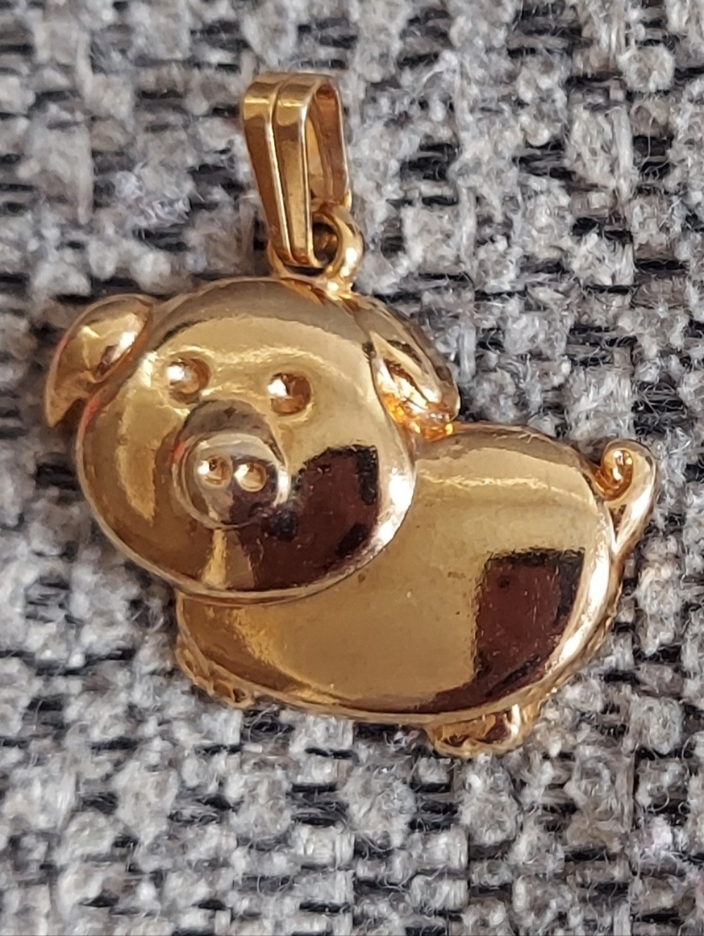 Gold Tone Pig Pendant Charm Necklace Accent